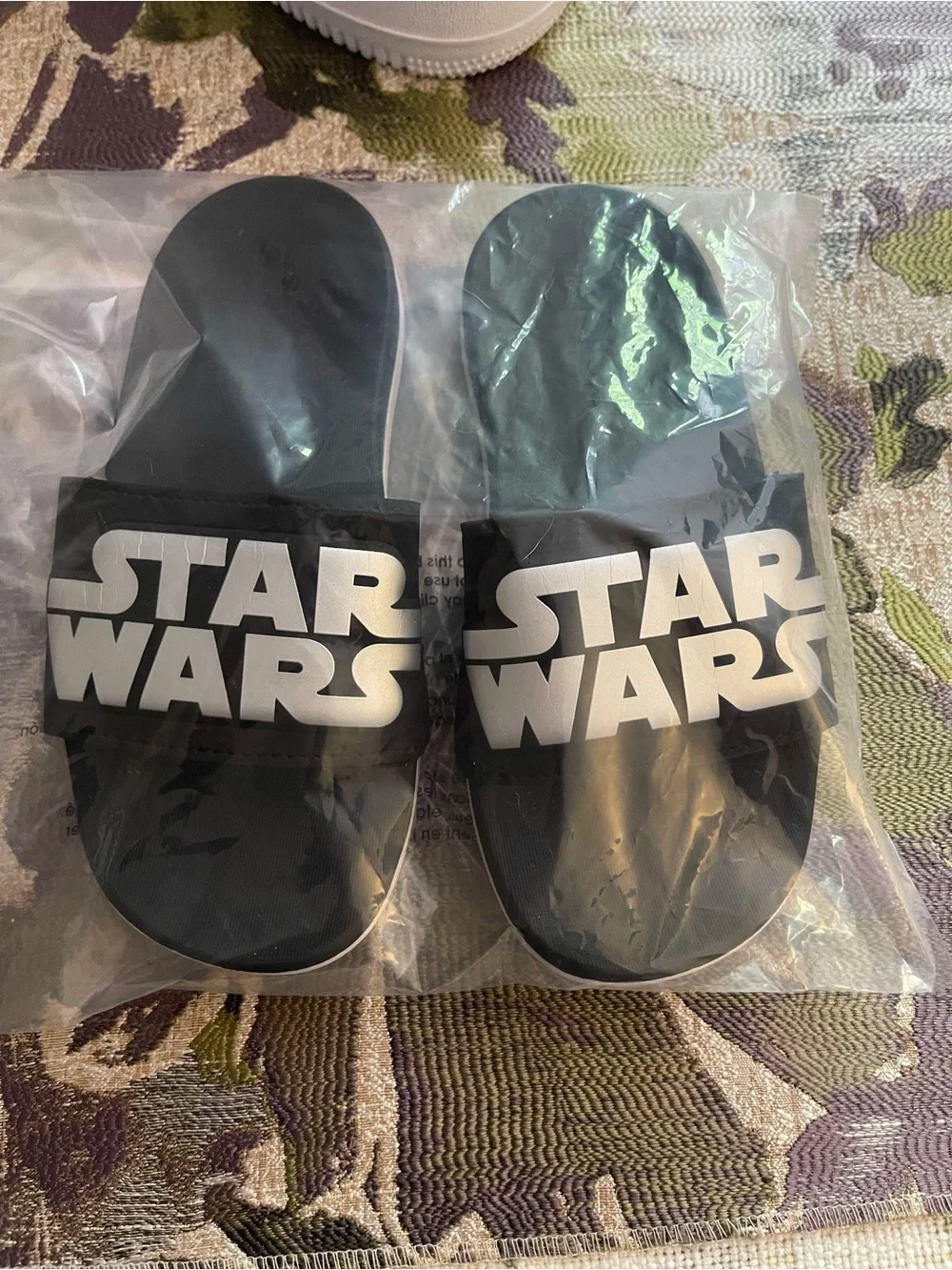 adidas youth slide